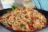 Notta Pasta with Clam Sauce and Tomatoes Recipe
