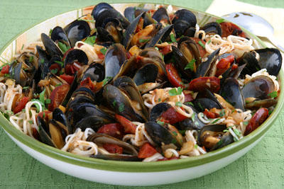 Mussels with Linguica 